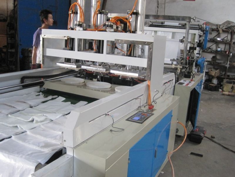 3 Lines Automatic T-Shirt Bag Making Machine (with auto Punching)