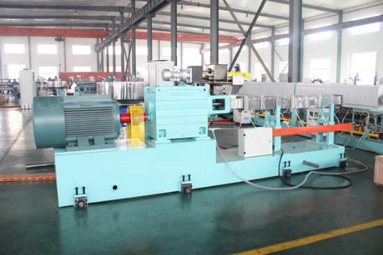 CO2 and Freon XPS Heat Preservation Foaming Board Machine