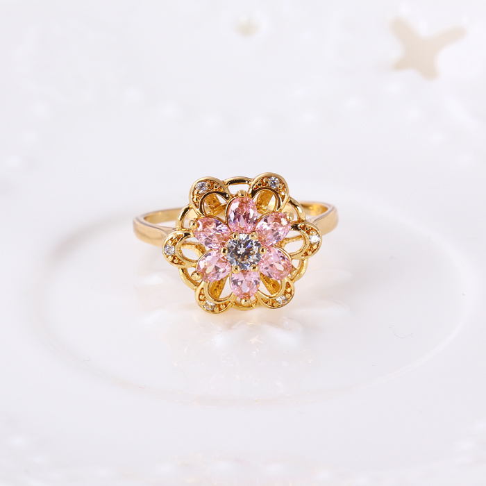 Xuping Luxury Flower Ring with Synthetic CZ