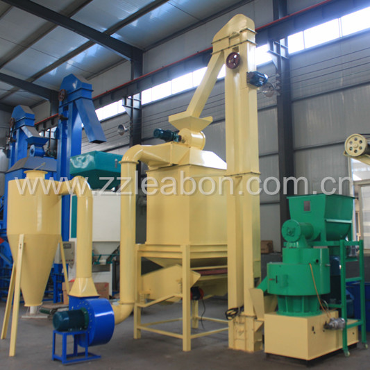 Home Use Vertical Ring Die Wood Powder/Sawdust/Tree Branch/Waste Wood Pellet Machine