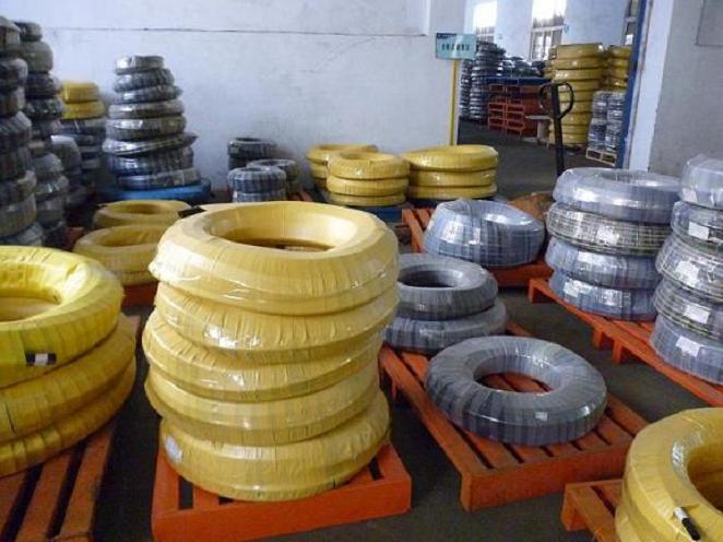 High Quality One High Tensile Steel Wire Braided Steam Hose