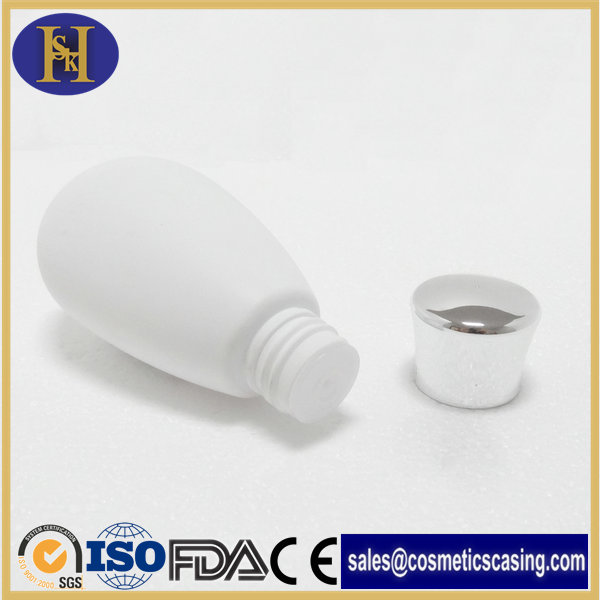 Cosmetic Plastic Bottle with Pump Cap