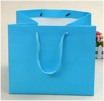 Customized High Quality Gift Shopping Bags, Wholesale Portable White Cardboard Bag.