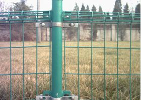 Hot Sale PVC Coated Double Loop Fence Wire Mesh