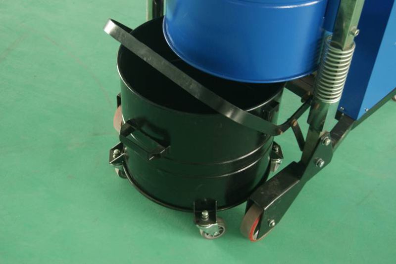 Compact Industrial Vacuum Cleaner for Lathe Factory