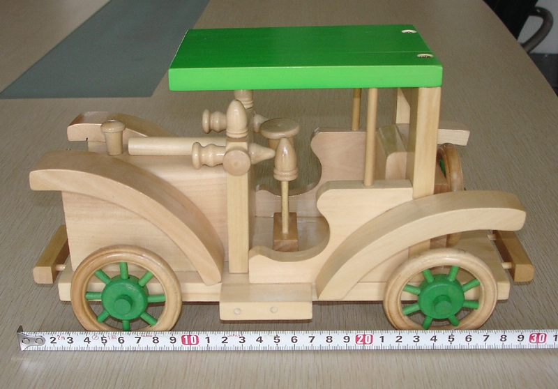 Wooden Vehicle Car Model (81436)