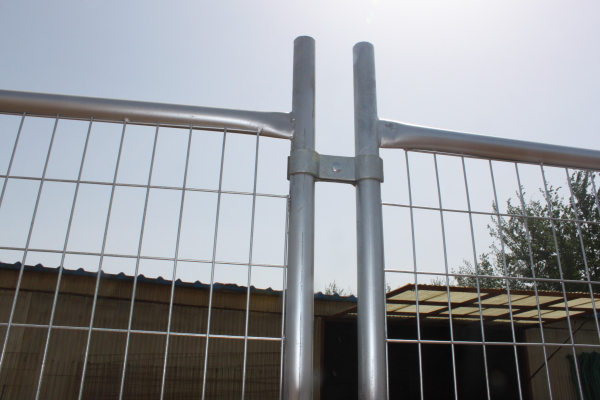 Hot Dipped Galvanized Wire Mesh Removable Temporary Fence