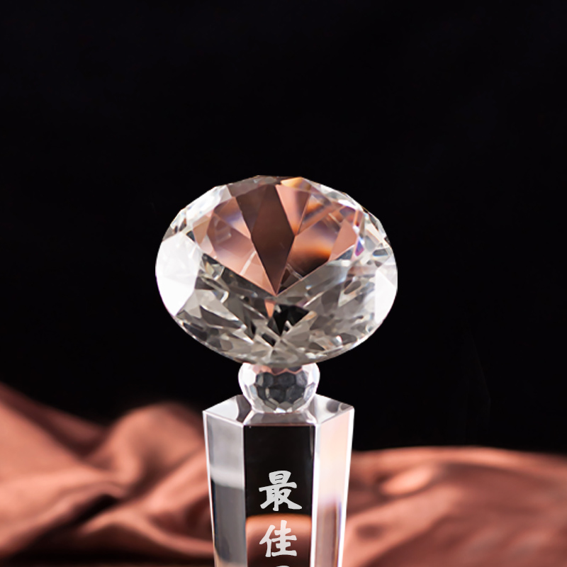 Customize Crystal Trophy for Business Gifts