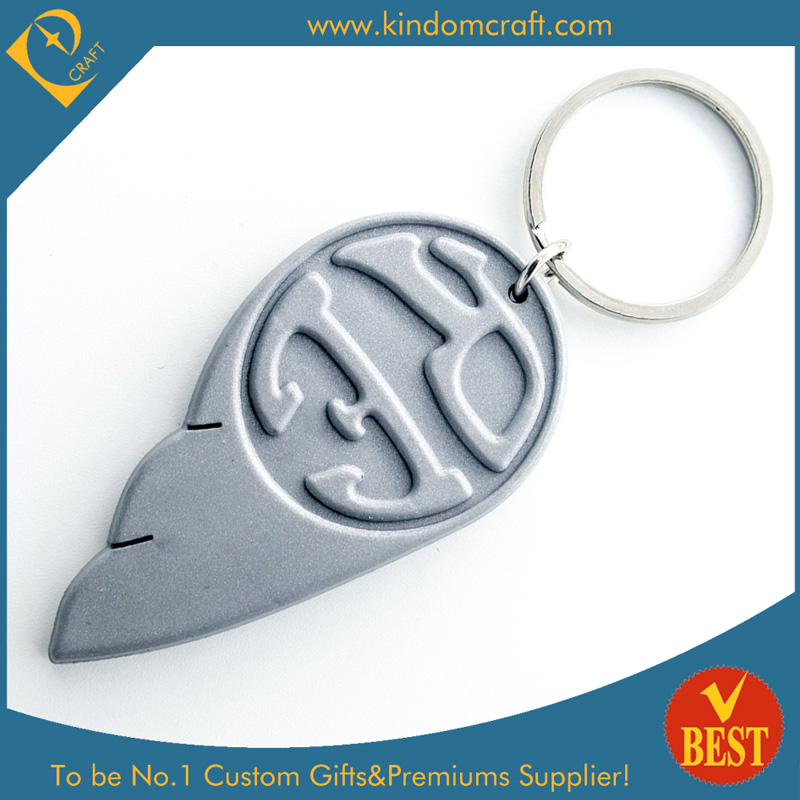 Feshion New Wing Shape Design Custom Soft PVC Keychain