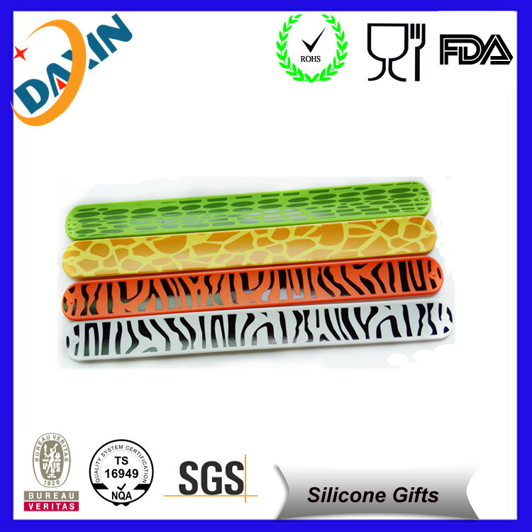 Customized Silicone Slap Bracelet for 2015