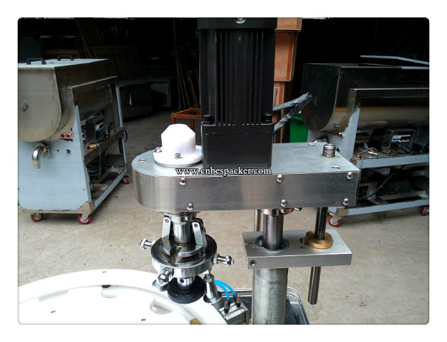 Automatic Perfume Small Pet Filling Machine