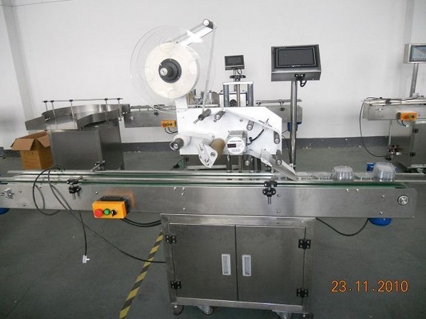 Hot Sale Automatic Wrap-Around Labeling Machine