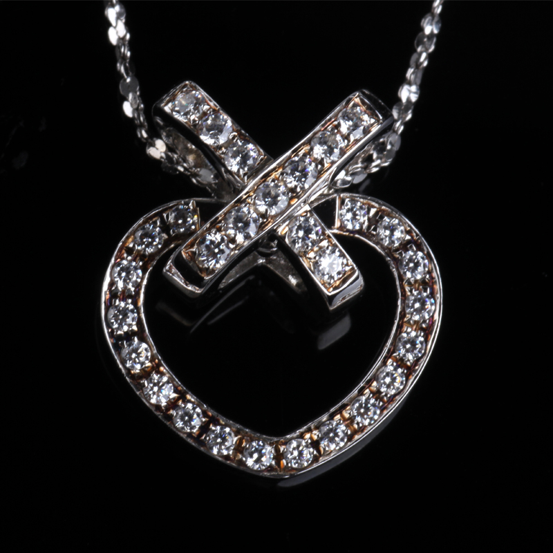 Modern Fashion Style Cross Shape Silver Pendant Jewelry Necklace