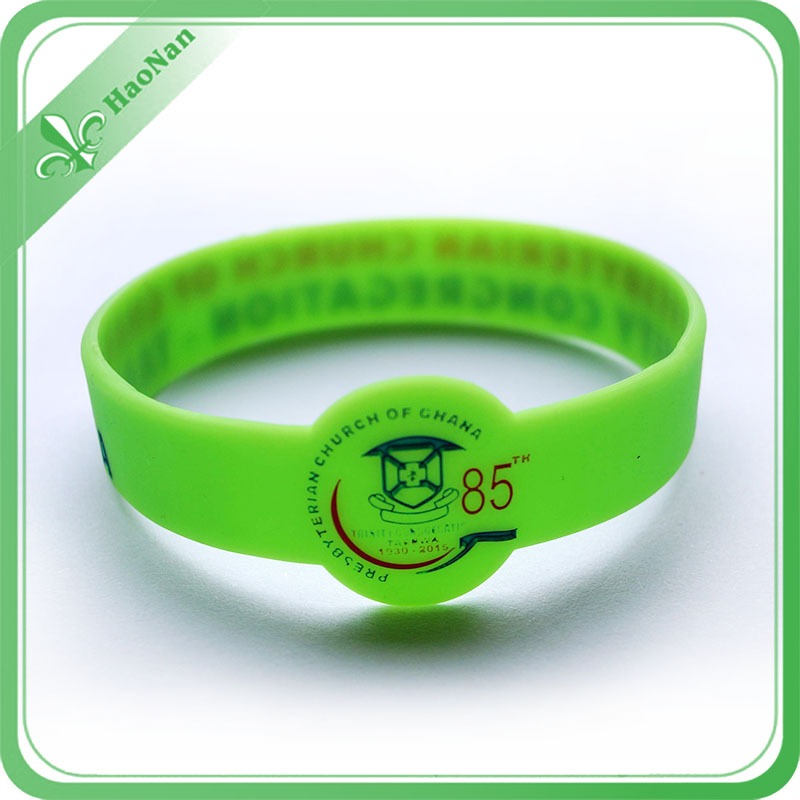 Factory Wholesale Silicon Wristbands with Custom Logo for Promotion Item