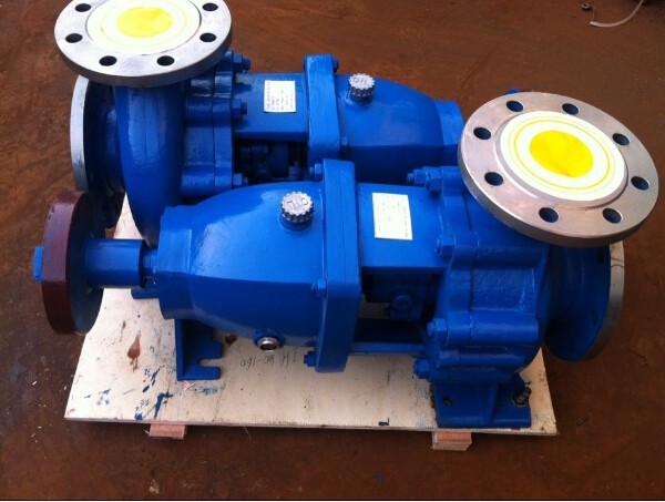 IH chemical centrifugal pump