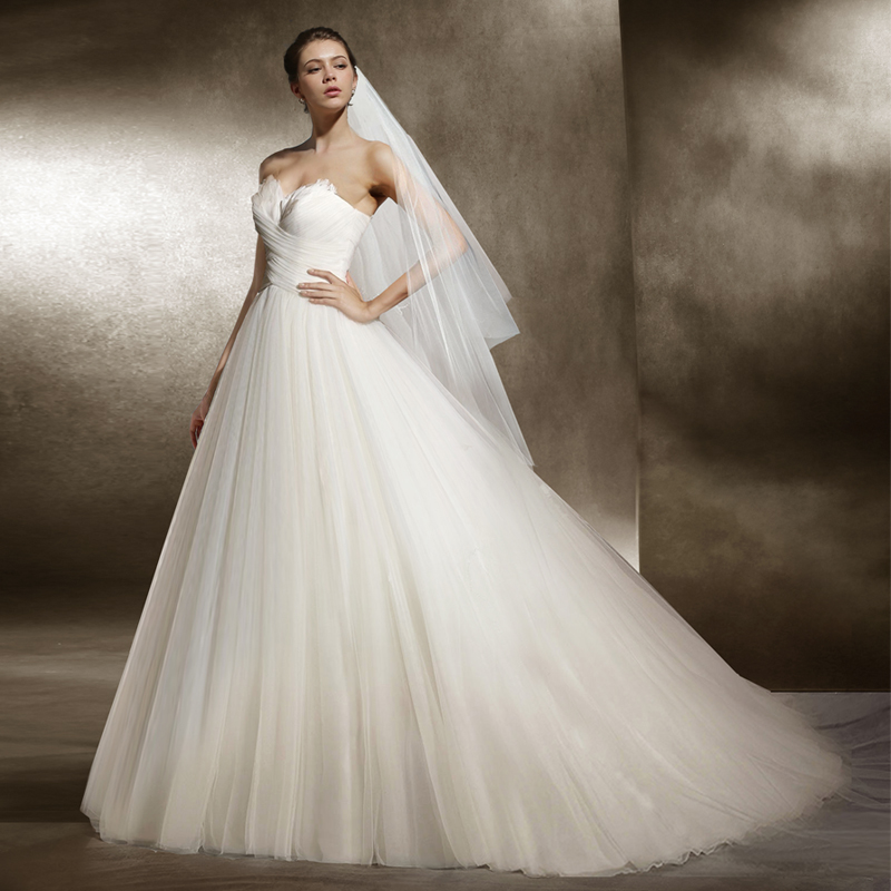 Strapless Feather Bridal Gown for Wedding