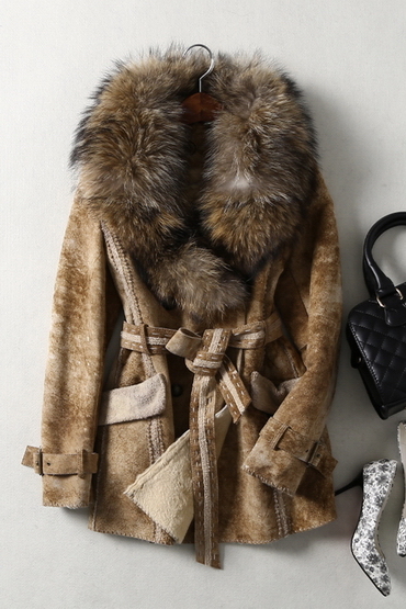 Genuine Lamb Leather and Fur Garments with Raccoon Fur