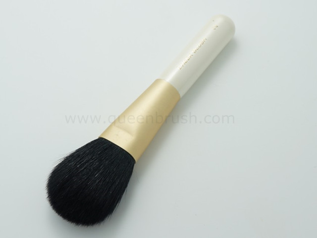 White Handle Natural Hair Powder Foundation Brush