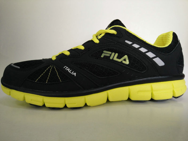 Men's Yellow Black Md Outsole Sports Shoes