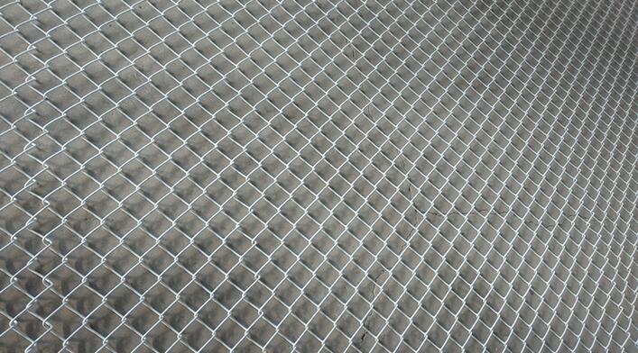 Cheap Price and Good Quality Galvanized Chain Link Fence