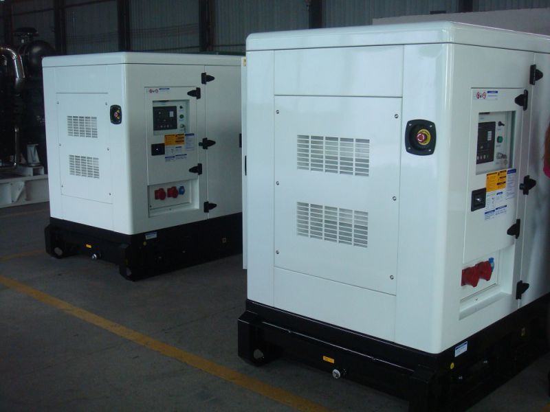 275kVA 220kw Standby Rate UK Engine Soundproof Diesel Generator