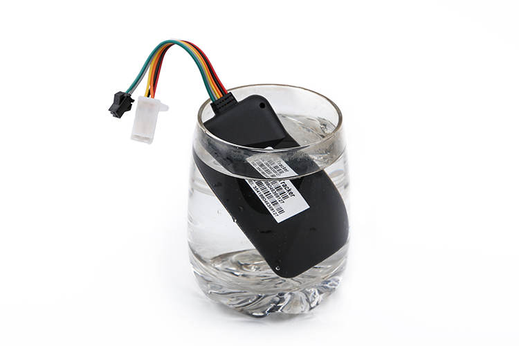 Il3g GPS Tracker Tk119 WCDMA Waterproof Cut-Oil