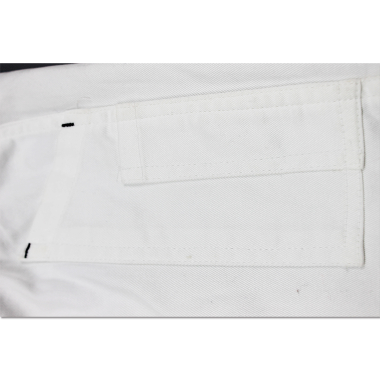 Wholesale Sportswear Twill Cargo Six Pocket White Bermuda Shorts