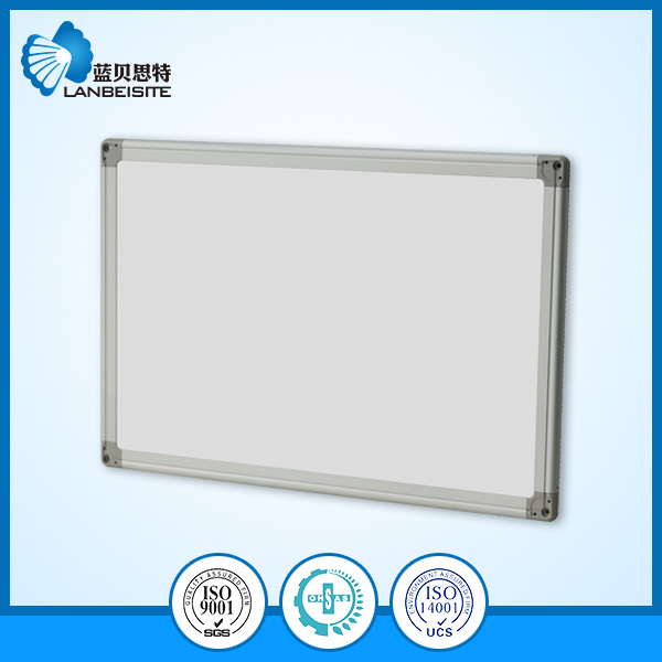 5 Star Whiteboard Drywipe Magnetic with Pen Tray and Aluminium Trim W900xh600mm