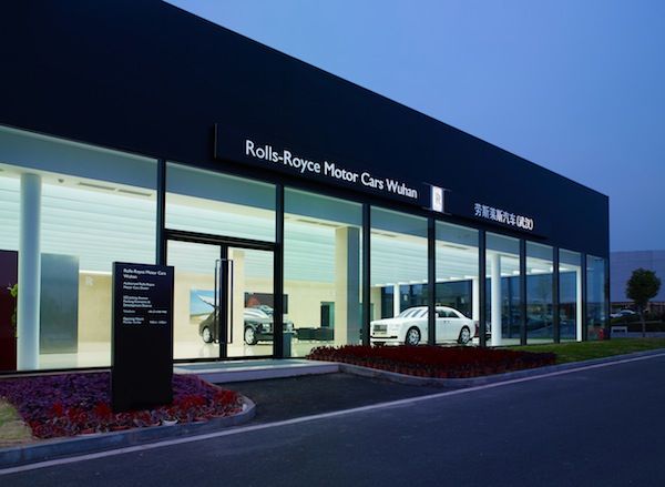 Modern Steel Structure Glass Building for 4s Car Showroom