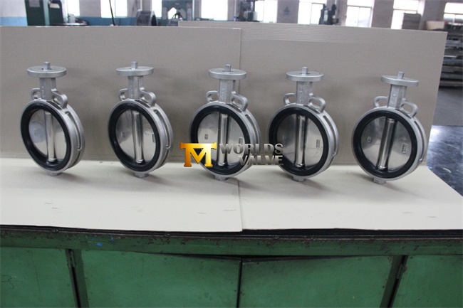 Wafer Butterfly Valve with Di Body CF8m Polished Disc PTFE Seat Free Shaft