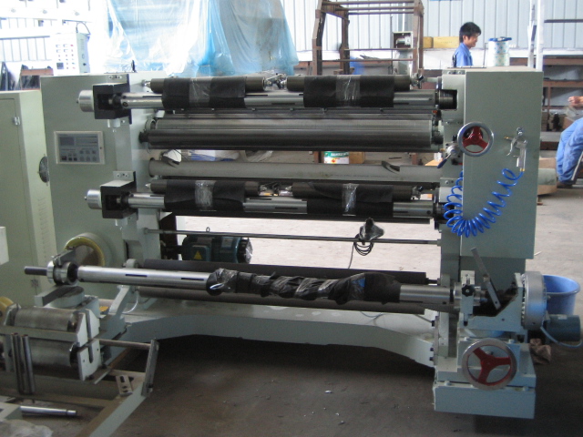 Vertical Automatic Slitting & Rewinding Machine (WFQ700-1300)