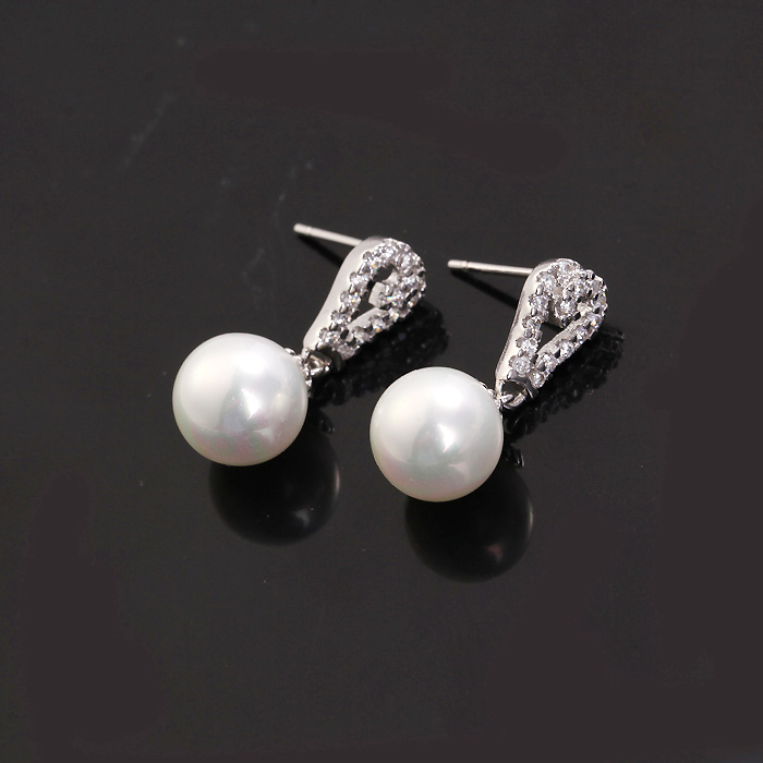 Rhodium Plated Shell Pearl & Zircon Earring (20607)