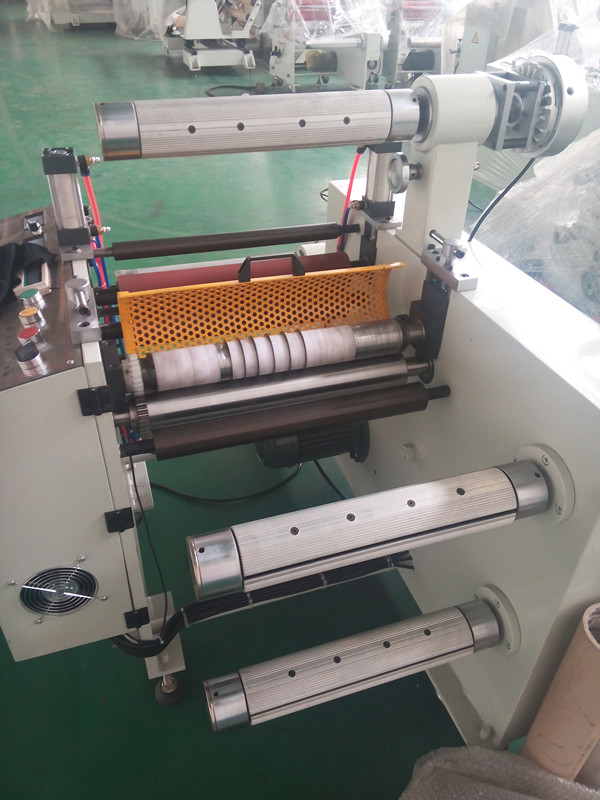 Dp-420 Automatic Laminating Slitting Machine with Kiss Cut