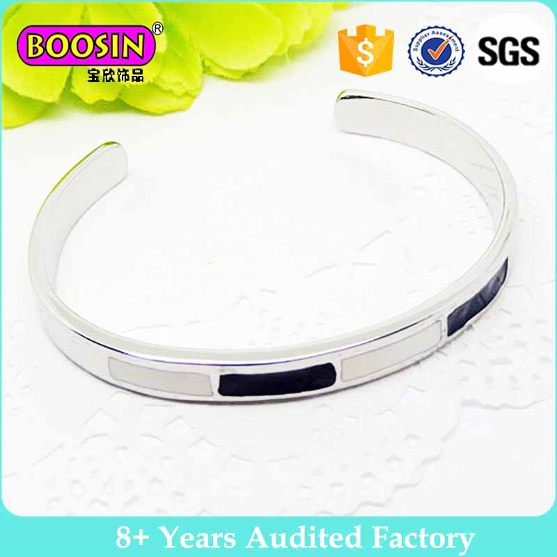 Factory Wholesale Silver Elegant Cuff Bangle #B138