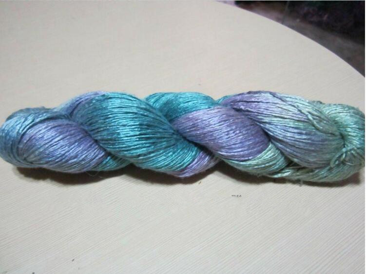 100% Mulberry Dyed Silk Yarn for Hand Knitting