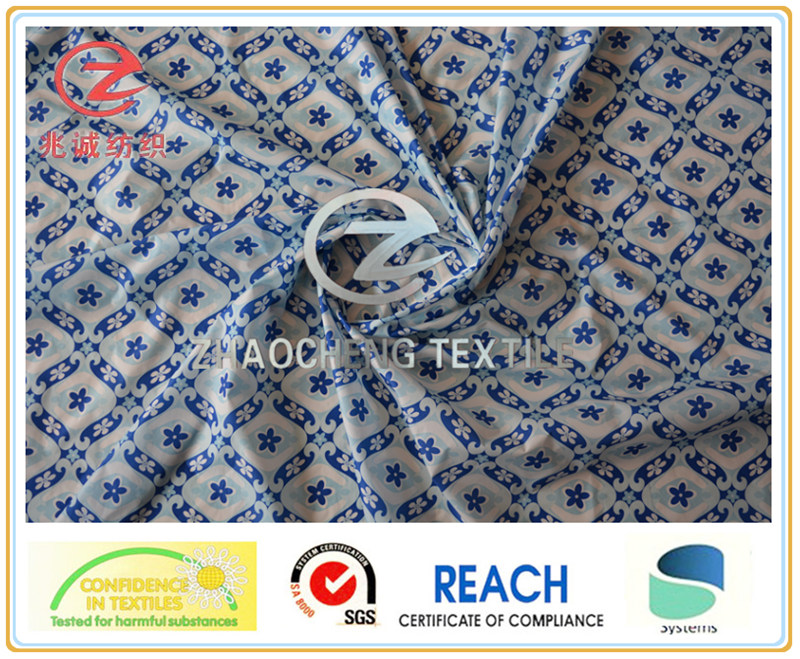 350t Printing Nylon Taffeta for Jacket with Best Color Fastness (ZCGP090)