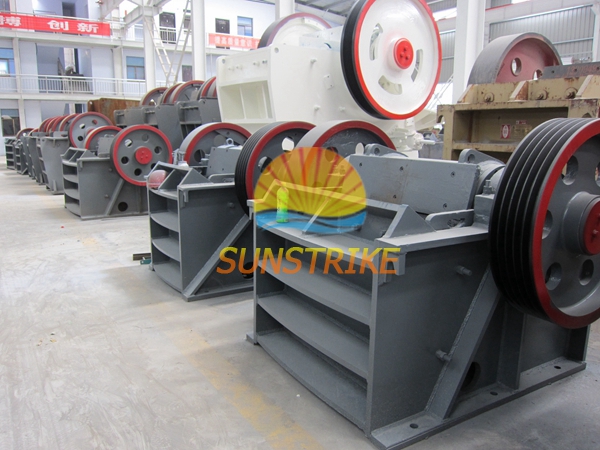 High Production Capacity and High Crushing Effciency Jaw Crusher for Mining