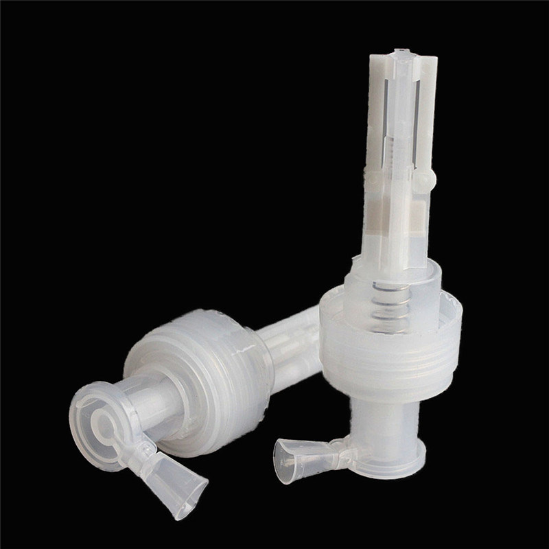 Round Shape Plastic Talcum Powder Sprayer Bottle (NB1113-1)