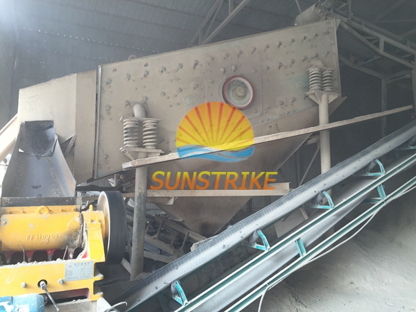 High Production Capacity and High Crushing Effciency Jaw Crusher for Mining