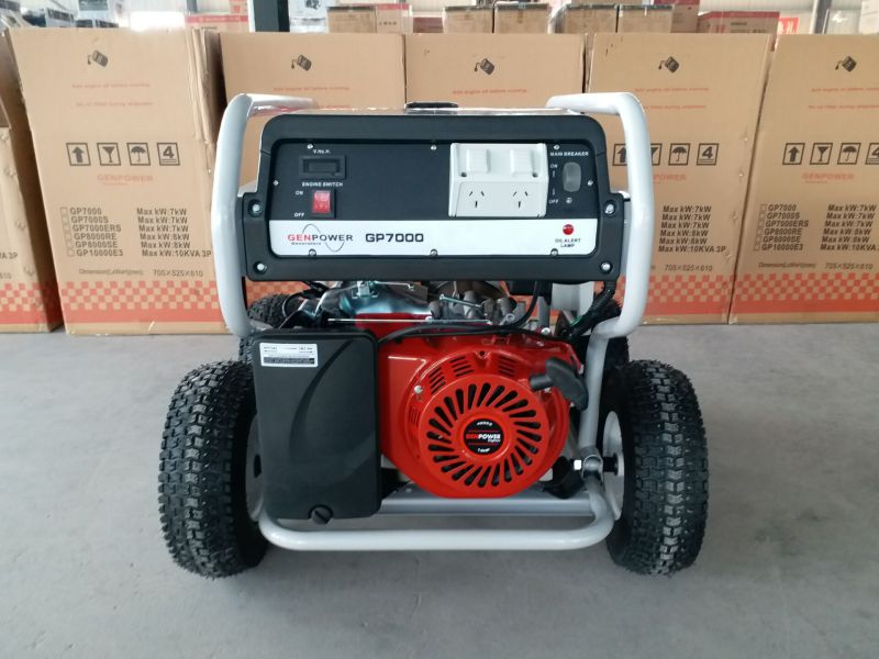 6.5kw Portable Gasoline Generator with 4X Large Pneumatic Wheels and Lifting Hook