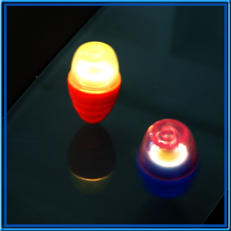 Plastic Flash Spinning Top Toy Candy