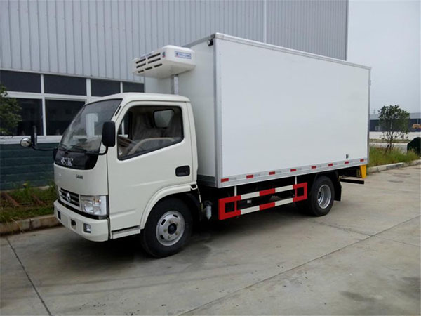 Foton 6 Wheeler Anti-Explosion Truck, Fresh Fish Refrigerator Truck