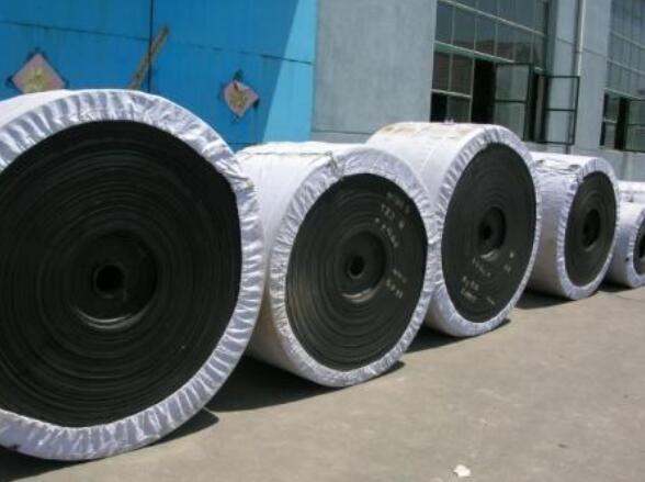Mine, Stone, Sand Cement Fabric Nylon Nn Ep Cc56 Tc70 Steel Cord Black Rubber Conveyor Belt / Belt Conveyor