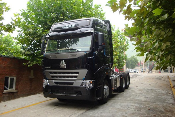 HOWO Prime Mover 6X4 420HP Tractor Truck Cheap Price