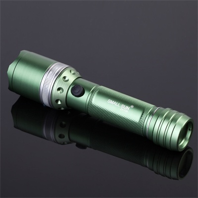 Rotating Focusing 1X18650 Batt 6 Modes T33 Flashlight