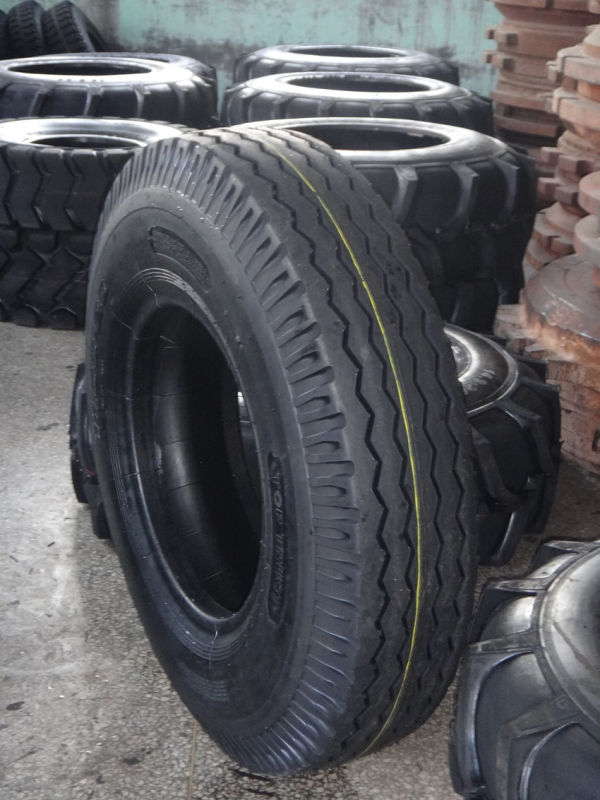 Heavy Duty Truck Tyre with DOT Certificate Used for Bus