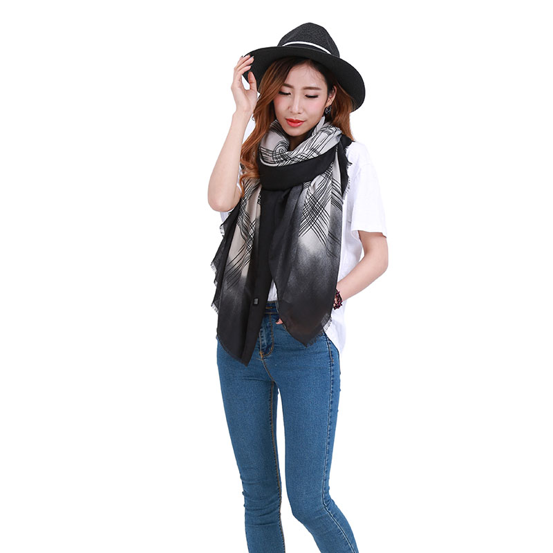 2016 New Design Gradient Color Polyester Scarf