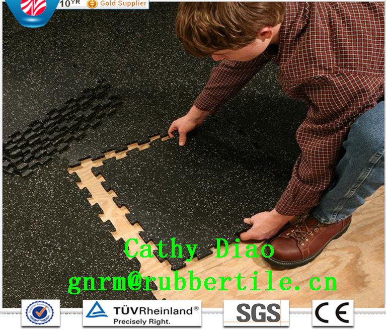 Interlocking Gym Flooring Anti-Slip Rubber Flooring Gym Flooring Mat Sports Rubber Flooring