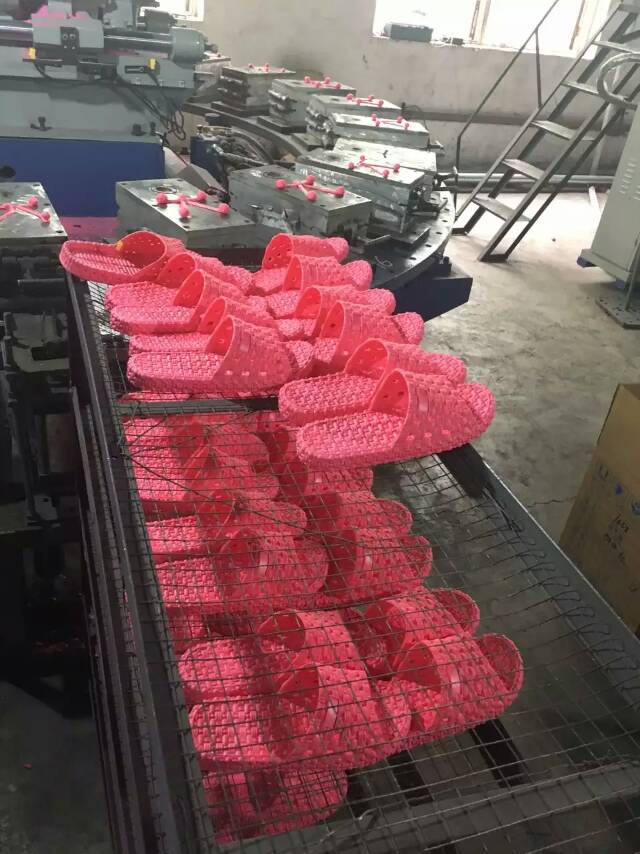 Plastic PVC Air Blowing Slippers/Shoes Making Machine