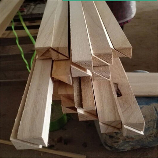 Paulownia Decorative Triangle Wood Strips for Construction Wood